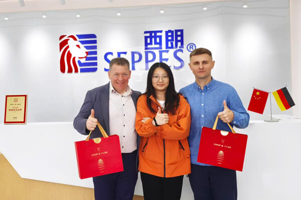 1775121574972042.jpg 俄罗斯客户.jpg