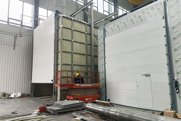 汽车喷涂车间的标准提升门