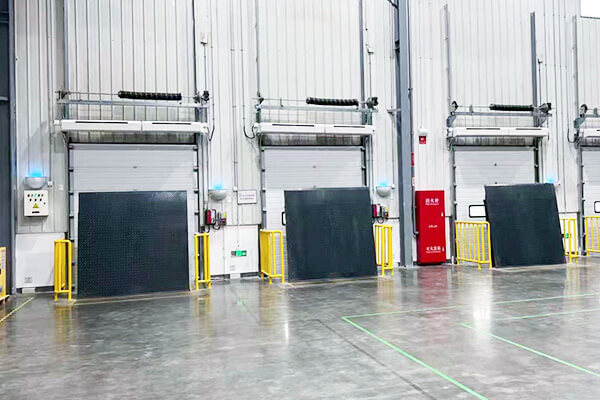 立式装卸货平台