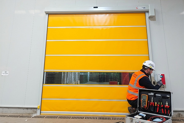 出口快速卷帘门